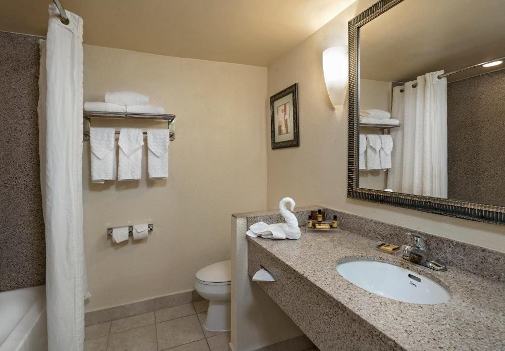 Best Western Plus Hotel & Conference Center Image 21